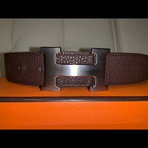 Hermès Belt with 32mm Buckle